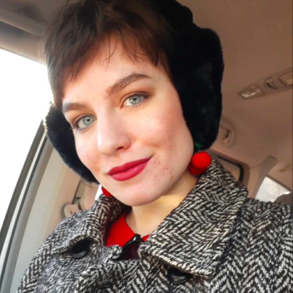 Meet your Posher, Madelyn
